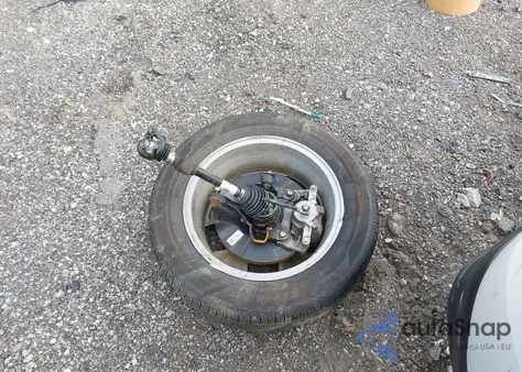 2024 Honda Hr-V Awd Lx z USA, uszkodzony, nr VIN 3CZRZ2H35RM762753